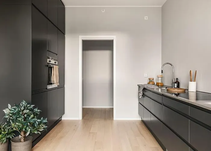 Hotel Large Seafront Penthouse Apt! Private Roof Terrace Bergen