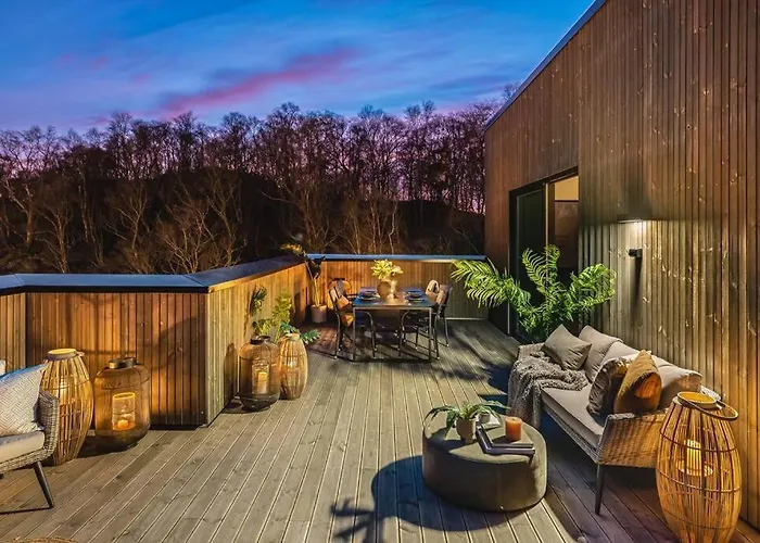 Large Seafront Penthouse Apt! Private Roof Terrace Hotel Bergen